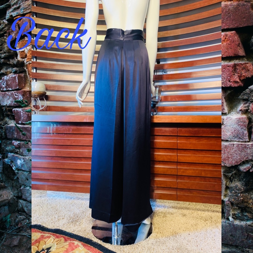 CARMEN MARC VALVO Navy Blue Pants - Picture 3 of 7